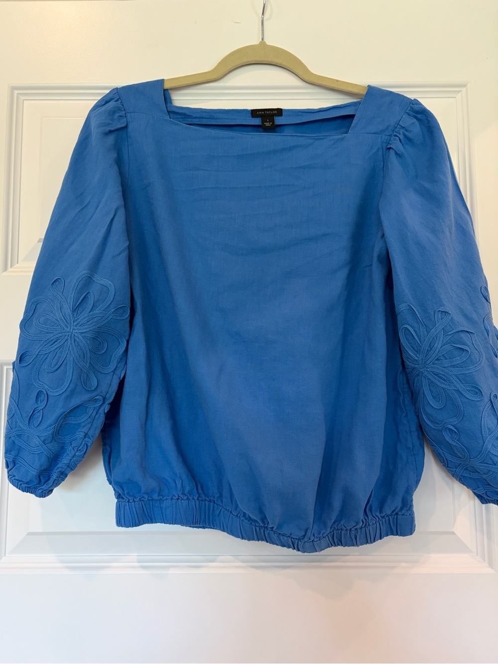 Ann Taylor Vibrant Blue Square Neck Balloon Sleeve Blouse with Embroidery Small